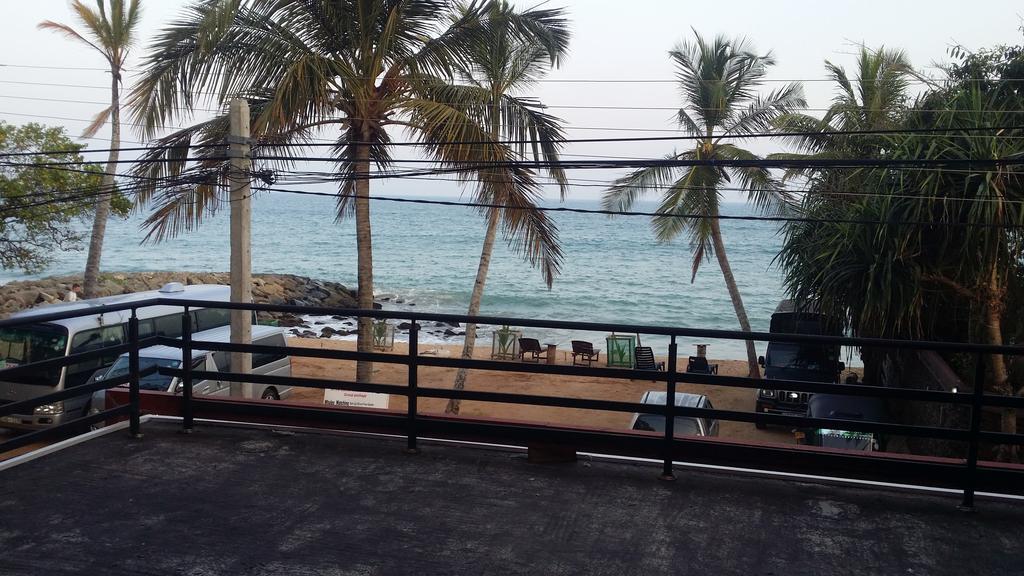 Gayana Guest House Kanattegoda Exterior foto